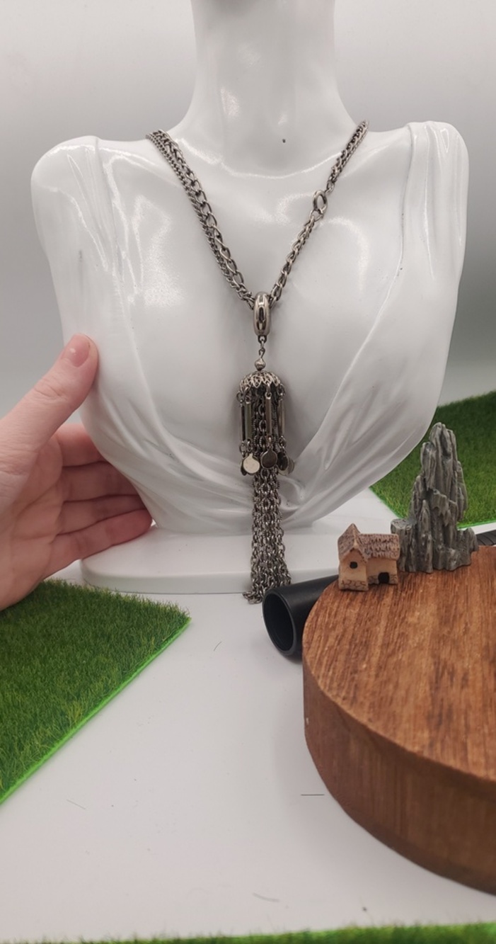 Elegant Silver Tone Chainmail Tassel Chain Necklace 26 Inch‎ N3818